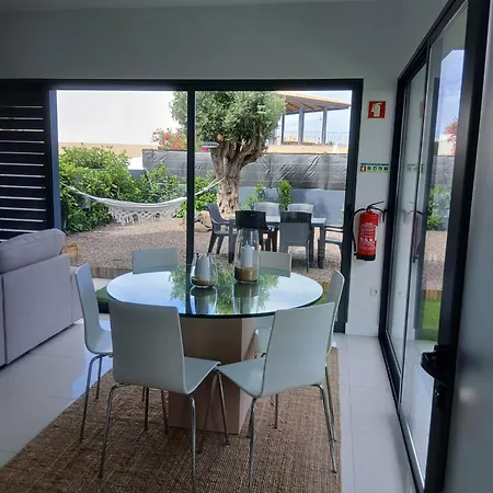 Casa 3 Oliveiras Apartment